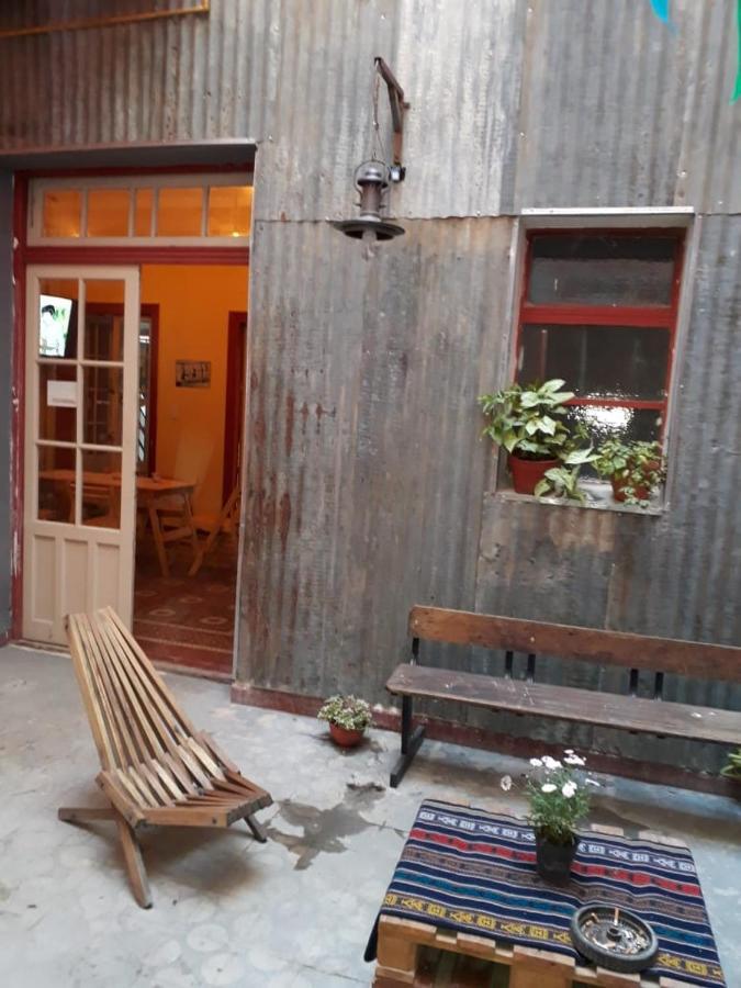 Casa Artigas Hostel コルドバ エクステリア 写真