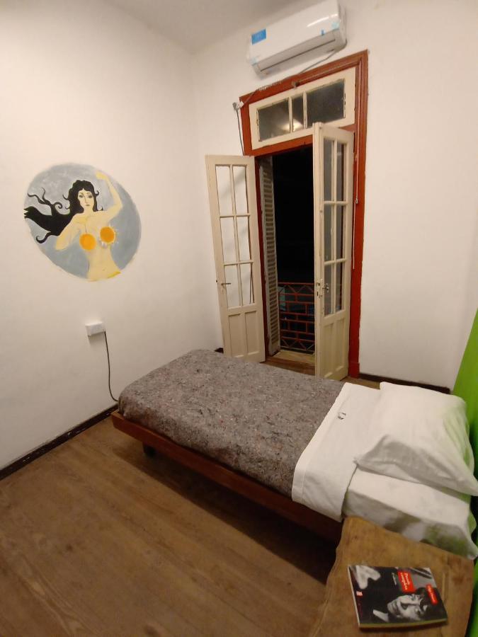 Casa Artigas Hostel コルドバ エクステリア 写真