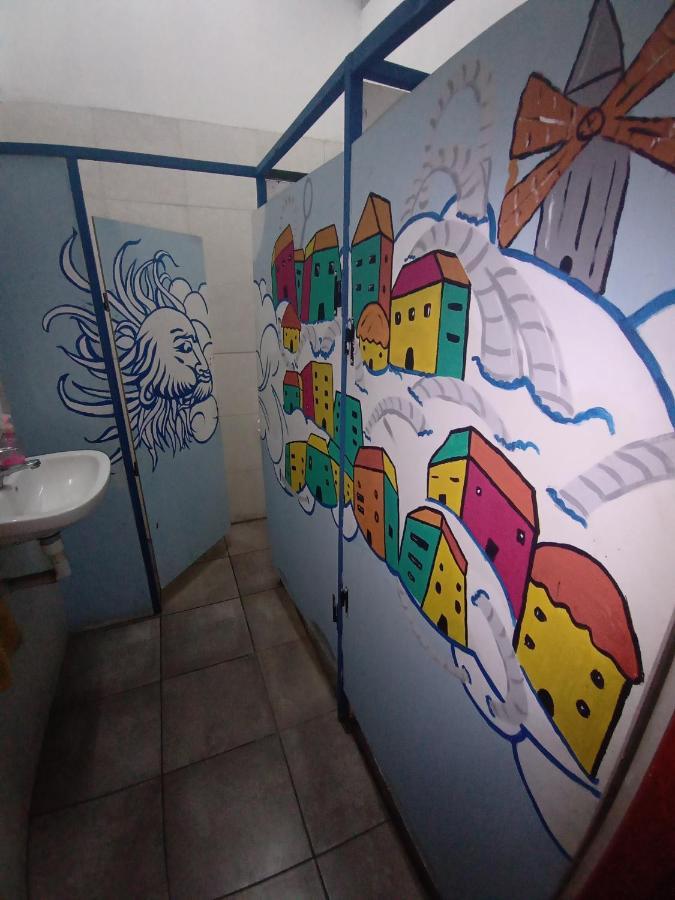 Casa Artigas Hostel コルドバ エクステリア 写真