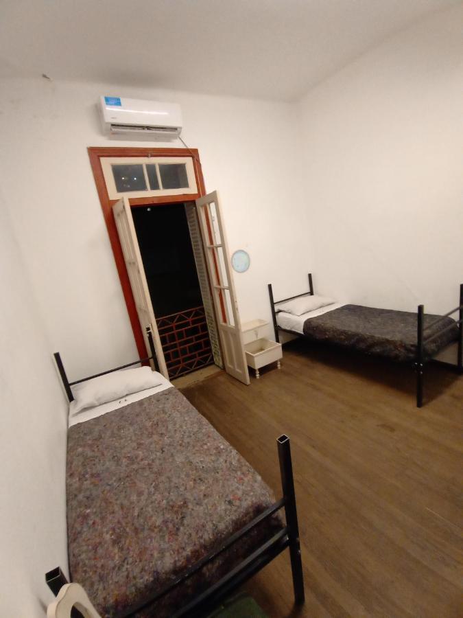 Casa Artigas Hostel コルドバ エクステリア 写真