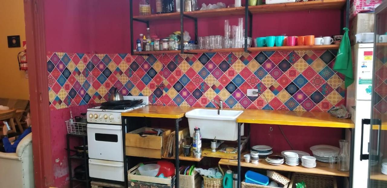 Casa Artigas Hostel コルドバ エクステリア 写真