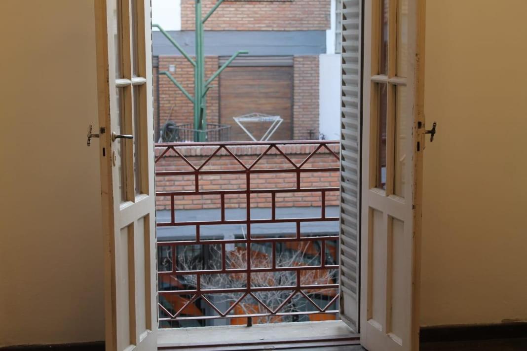 Casa Artigas Hostel コルドバ エクステリア 写真